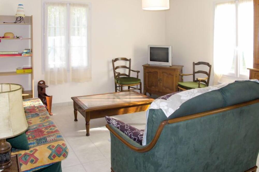 Photo of Livingroom in Saint-Pierre-d'Oleron