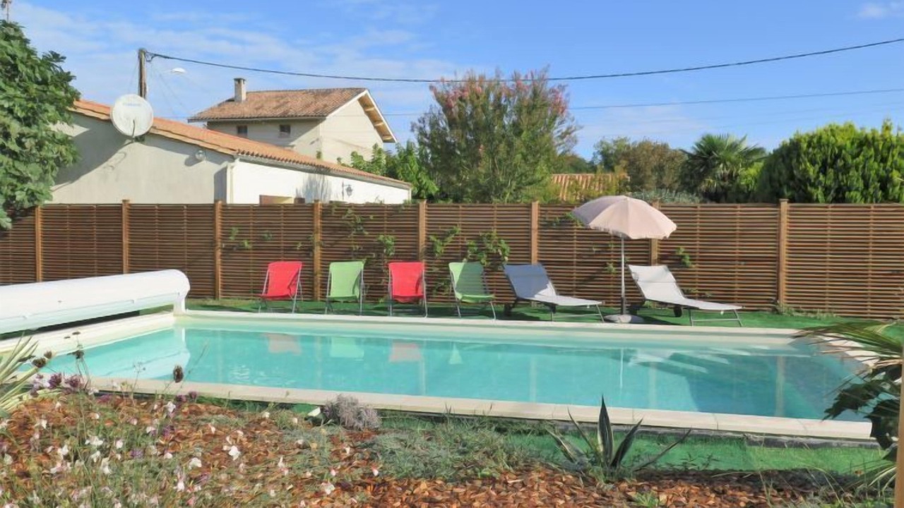 Photo of Outdoor in Saint-Vivien-de-Medoc