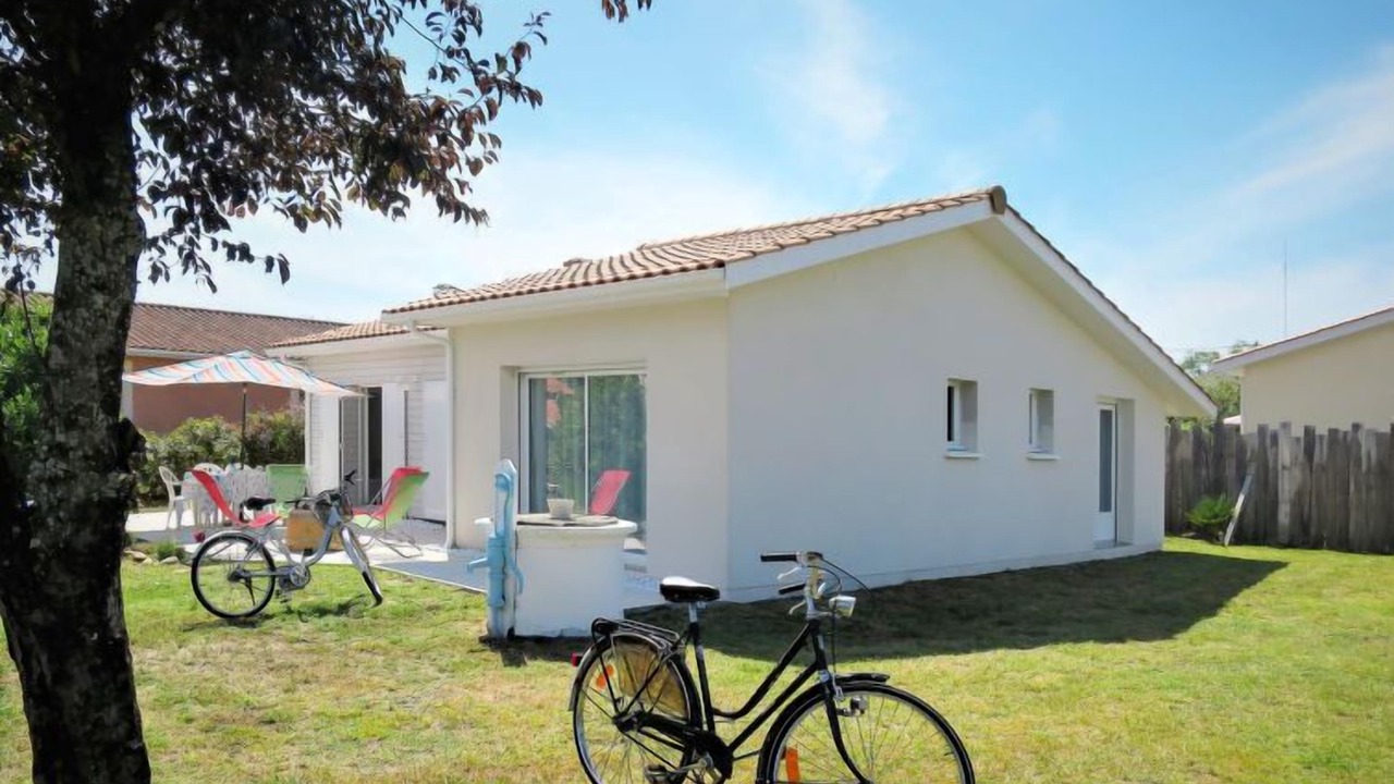 Photo of Outdoor in Saint-Vivien-de-Medoc