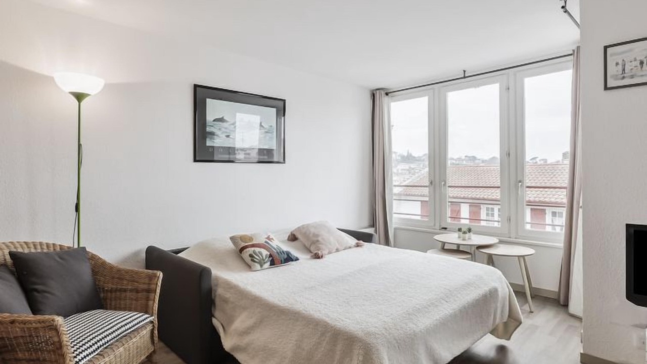 Photo of Bedroom in Saint-Jean-de-Luz