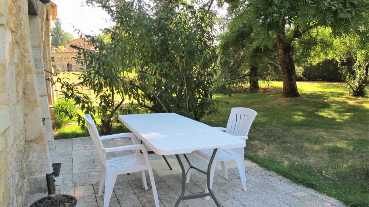 Photo of Outdoor in Saint-Georges-de-Montclard