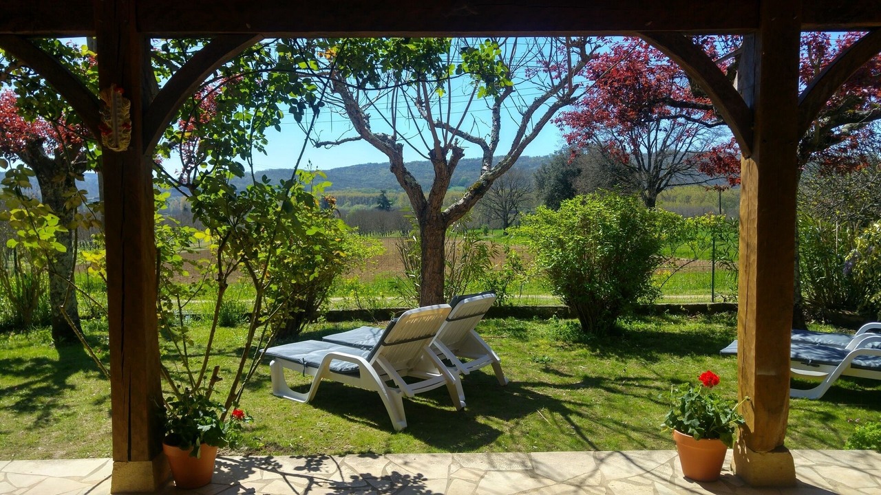 Photo of Patio Balcony in Saint-Vincent-de-Cosse