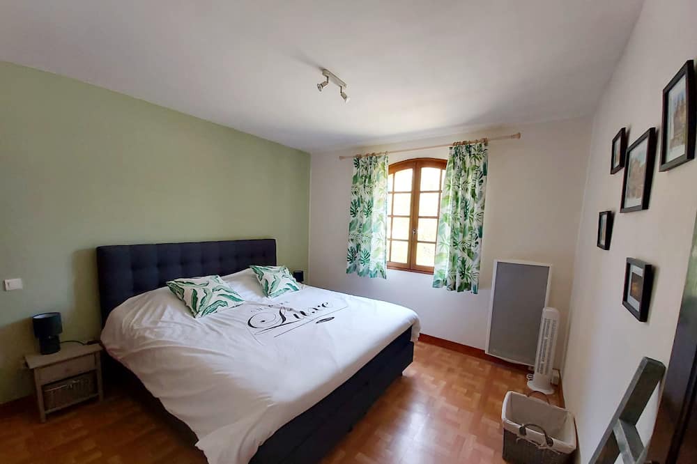 Photo of Bedroom in Marsaneix