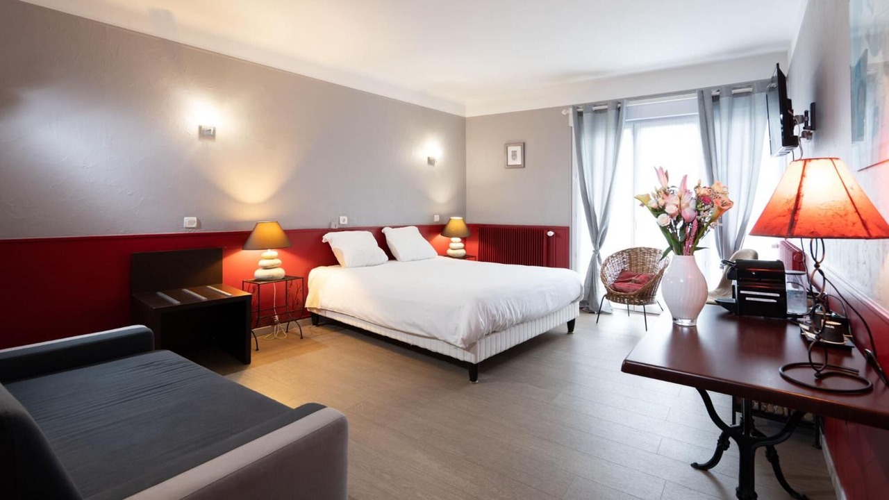 Photo of Bedroom in Bort-les-Orgues