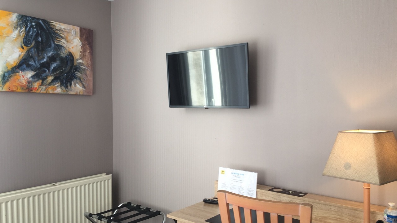 Photo of Bedroom in Barbezieux-Saint-Hilaire