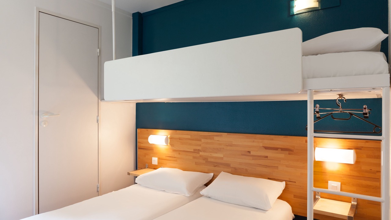Photo of Bedroom in Lormont