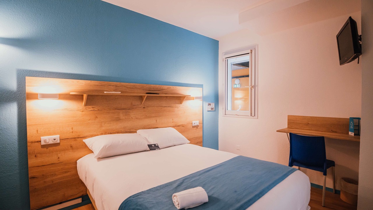 Photo of Bedroom in Lormont