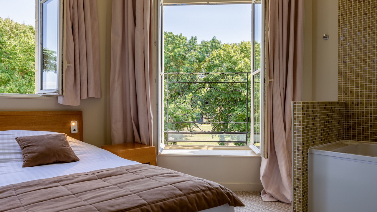 Photo of Bedroom in Lagord