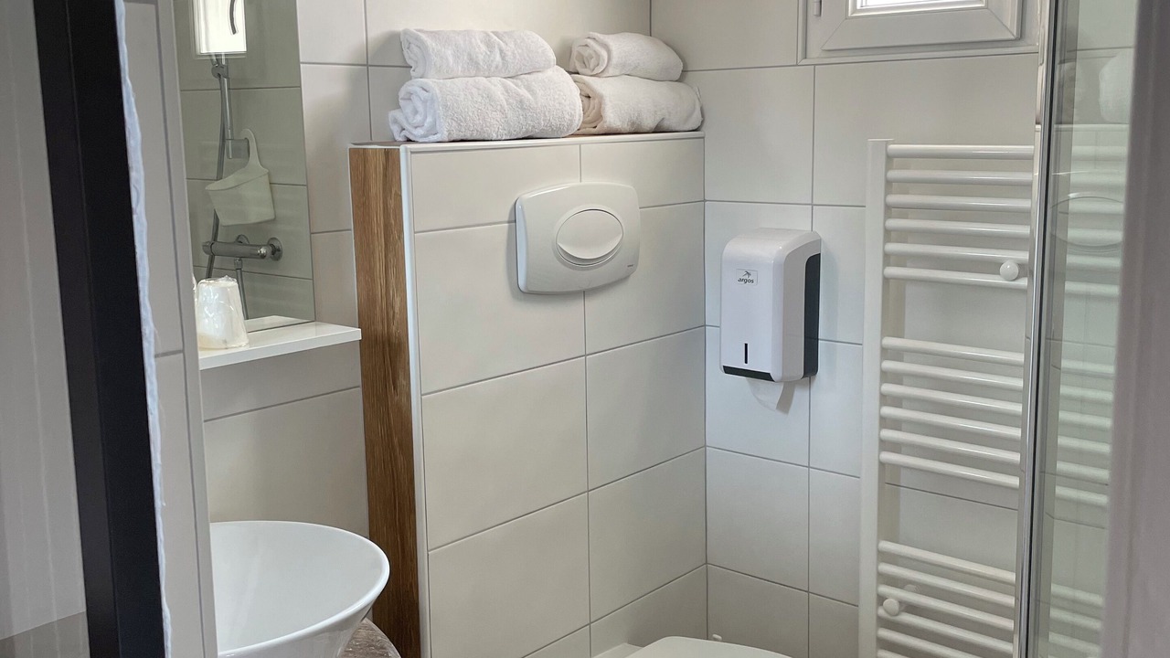 Photo of Bathroom in Le Bois-Plage-en-Re