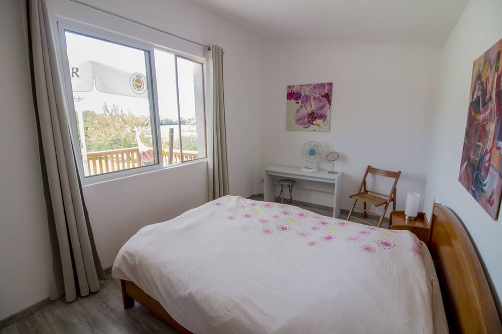 Photo of Bedroom in Saint-Dizant-du-Bois