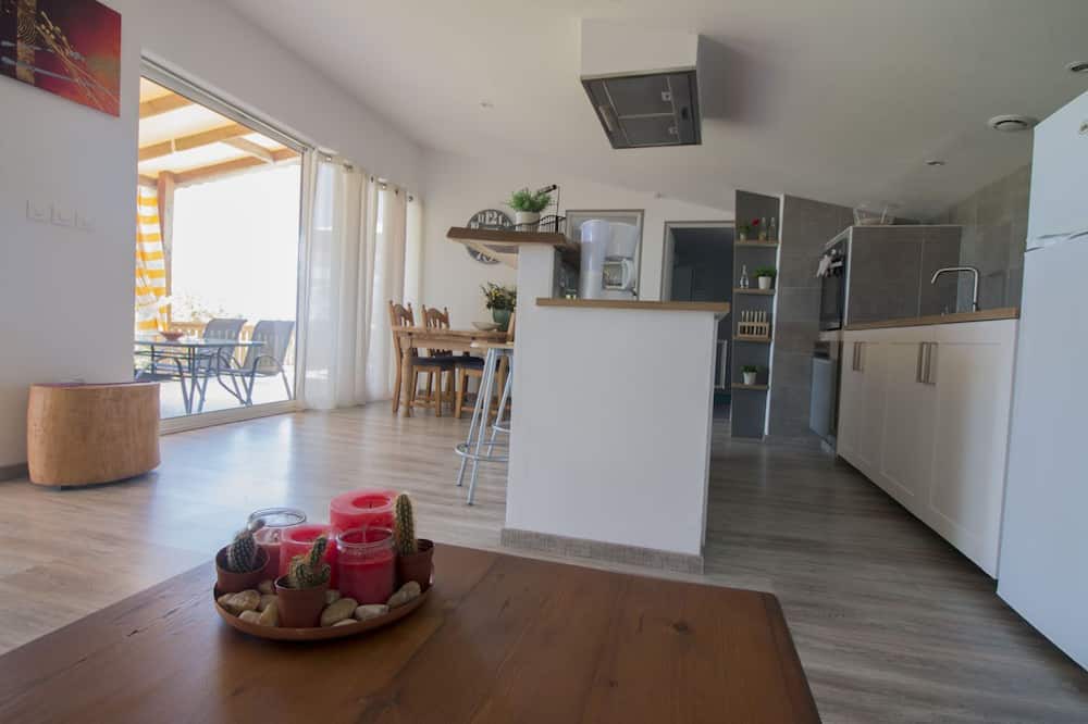Photo of Livingroom in Saint-Dizant-du-Bois