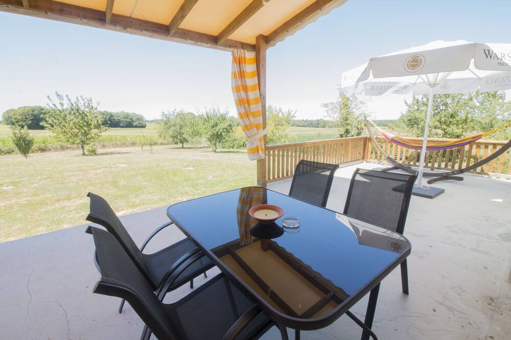 Photo of Patio Balcony in Saint-Dizant-du-Bois