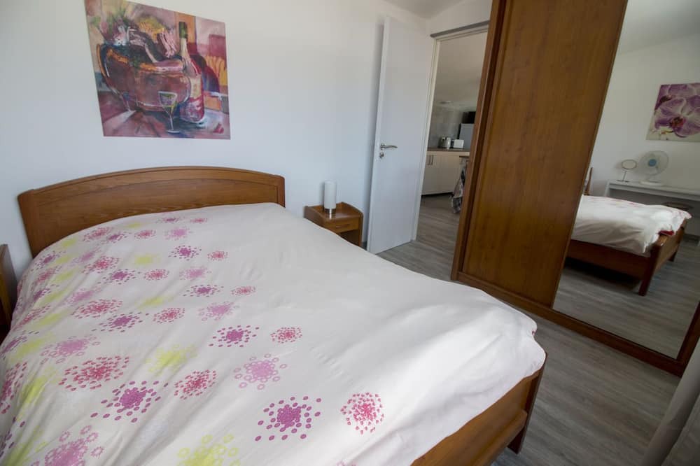 Photo of Bedroom in Saint-Dizant-du-Bois