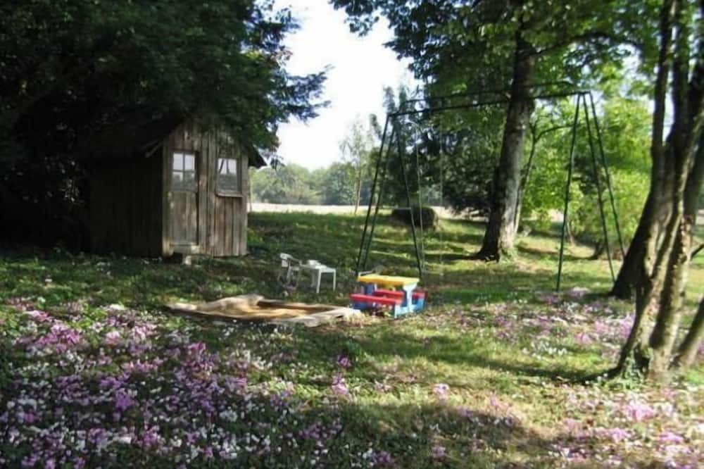 Photo of Outdoor in Thure