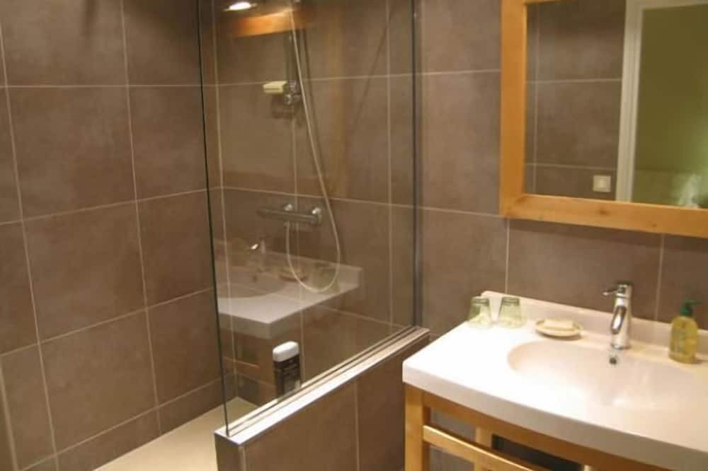 Photo of Bathroom in Thure