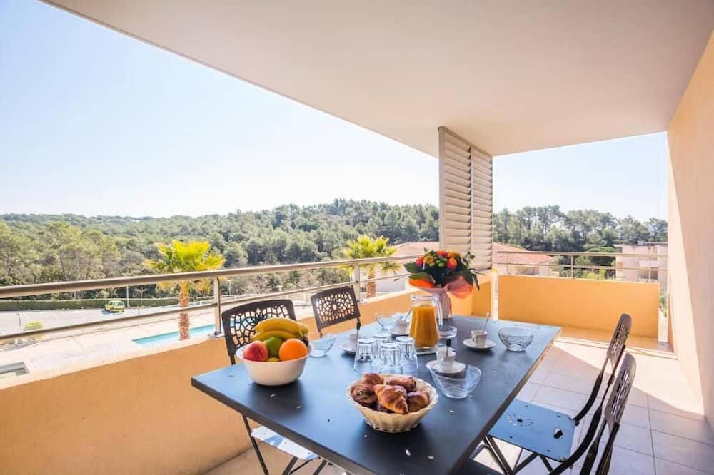 Photo of Patio Balcony in La Bouverie