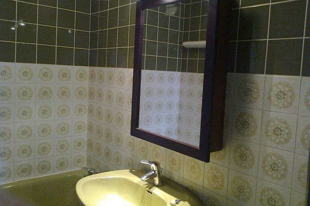 Photo of Bathroom in Centre Ville