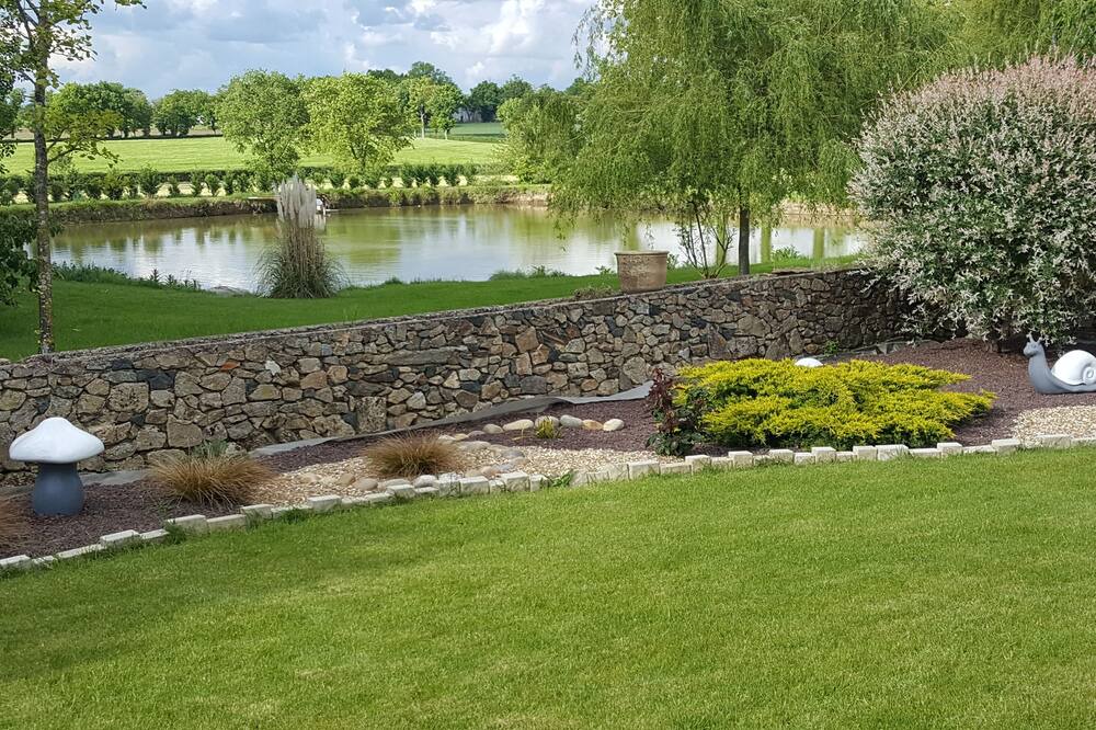 Photo of Outdoor in Bressuire