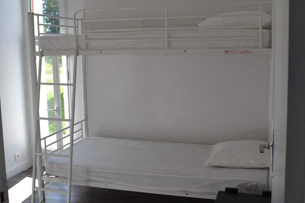 Photo of Bedroom in Verruyes