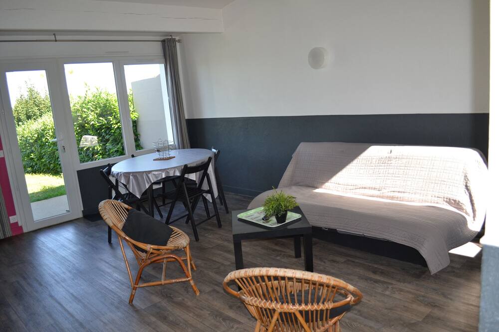 Photo of Bedroom in Verruyes