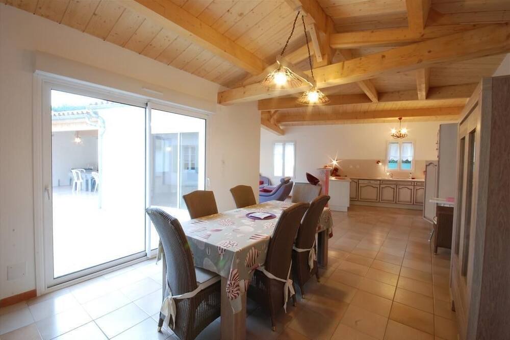 Photo of Kitchen in Le Bois-Plage-en-Re