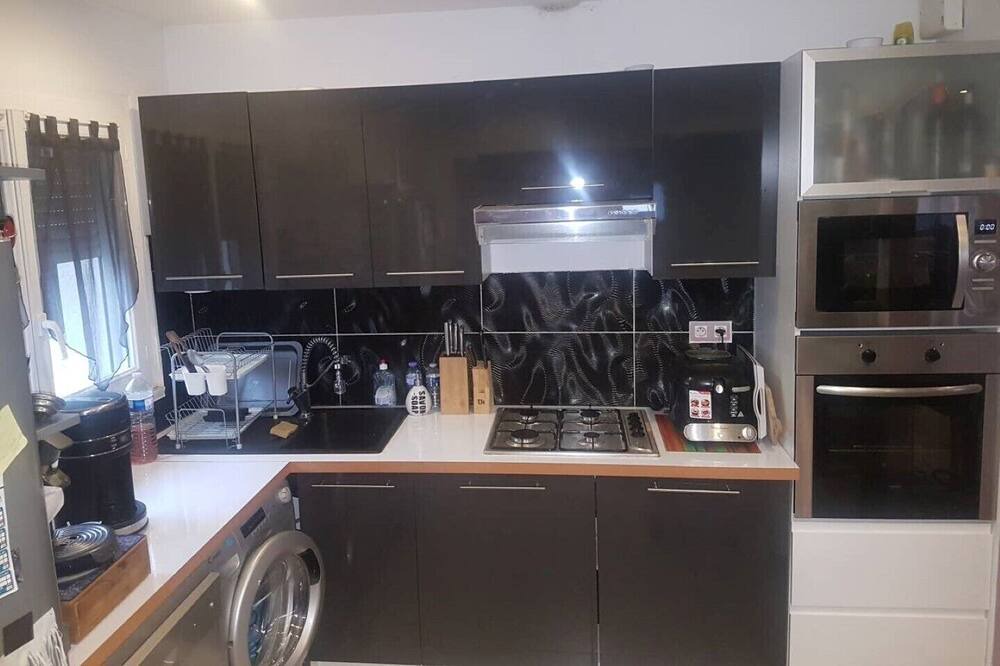 Photo of Kitchen in Montussan