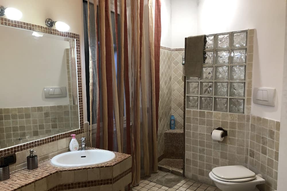 Photo of Bathroom in Livorno