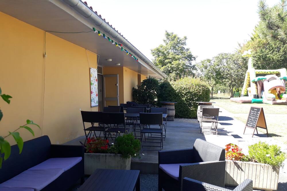 Photo of Patio Balcony in Tonnay-Boutonne