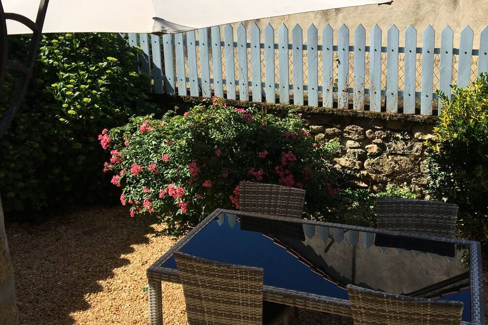 Photo of Patio Balcony in Corgnac-sur-l'Isle
