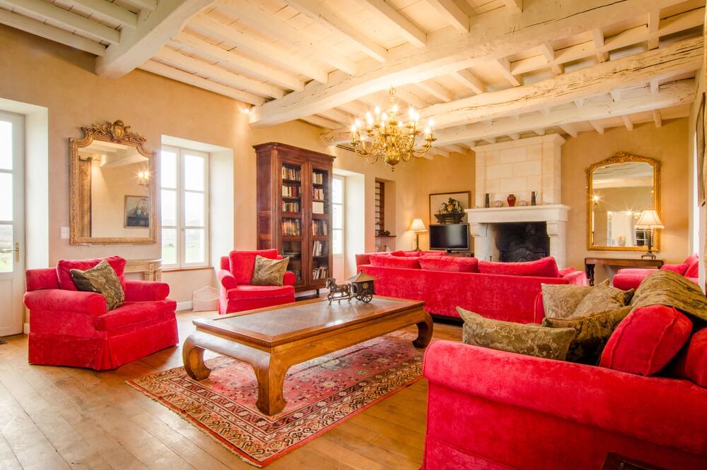 Photo of Livingroom in Issigeac