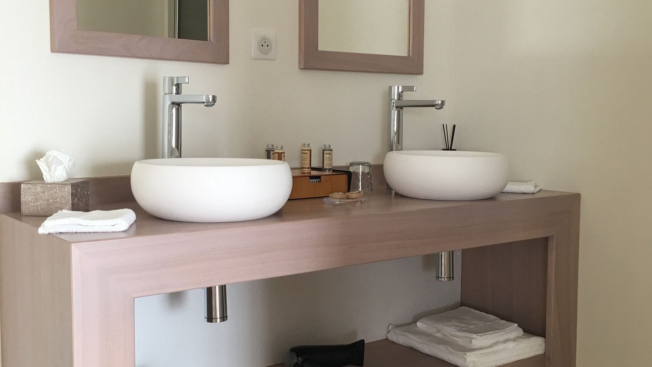 Photo of Bathroom in Saint-Estephe