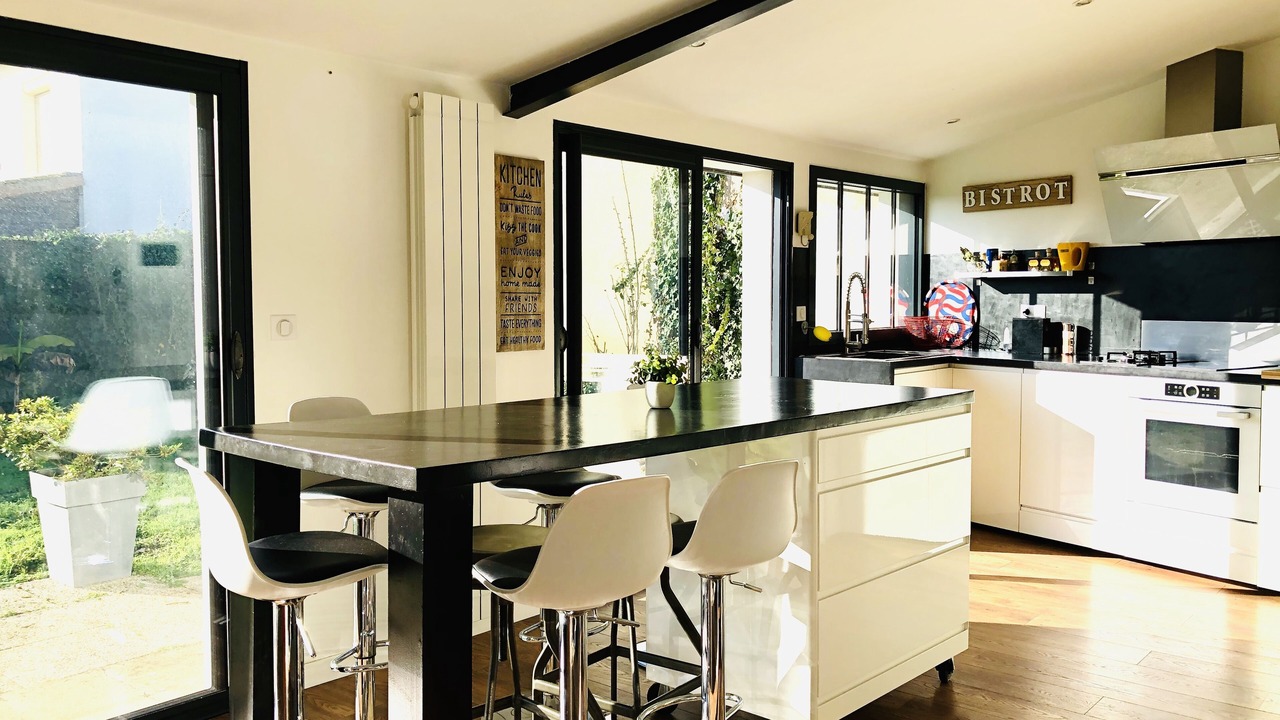 Photo of Kitchen in Port District