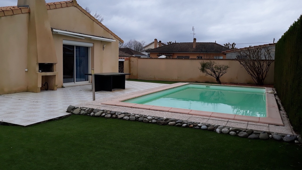 Photo of Outdoor in Ludon-Medoc