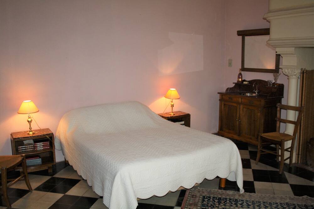 Photo of Bedroom in Cenac-et-Saint-Julien
