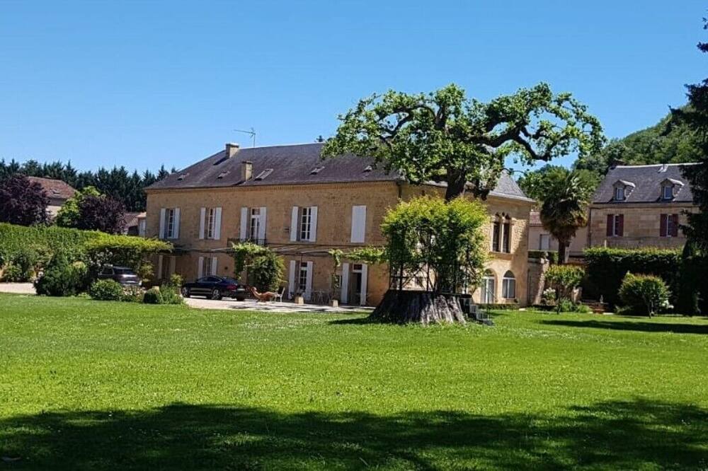 Photo of Outdoor in Cenac-et-Saint-Julien