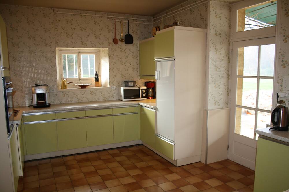 Photo of Kitchen in Cenac-et-Saint-Julien