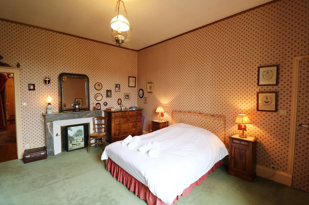 Photo of Bedroom in Cenac-et-Saint-Julien