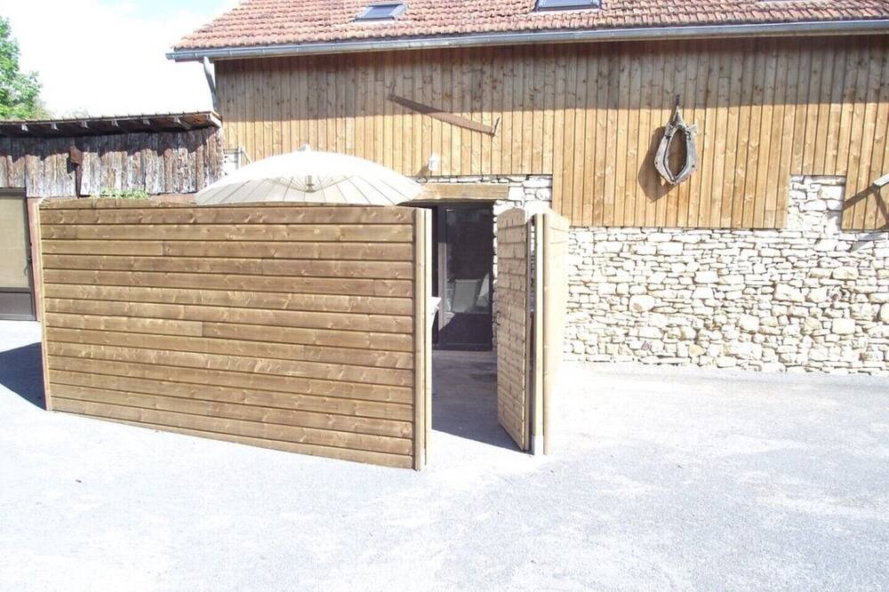 Photo of Outdoor in Saint-Vincent-de-Cosse
