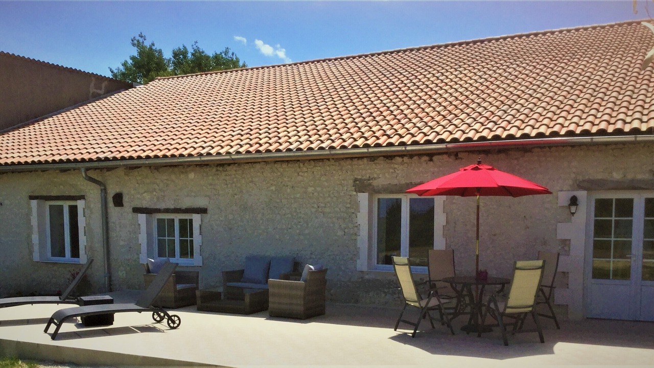 Photo of Patio Balcony in Sud Charente