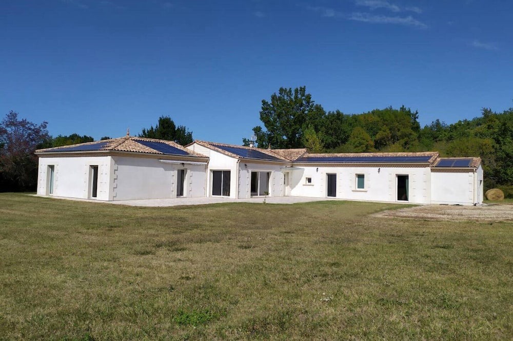 Photo of Outdoor in Saint-Savin