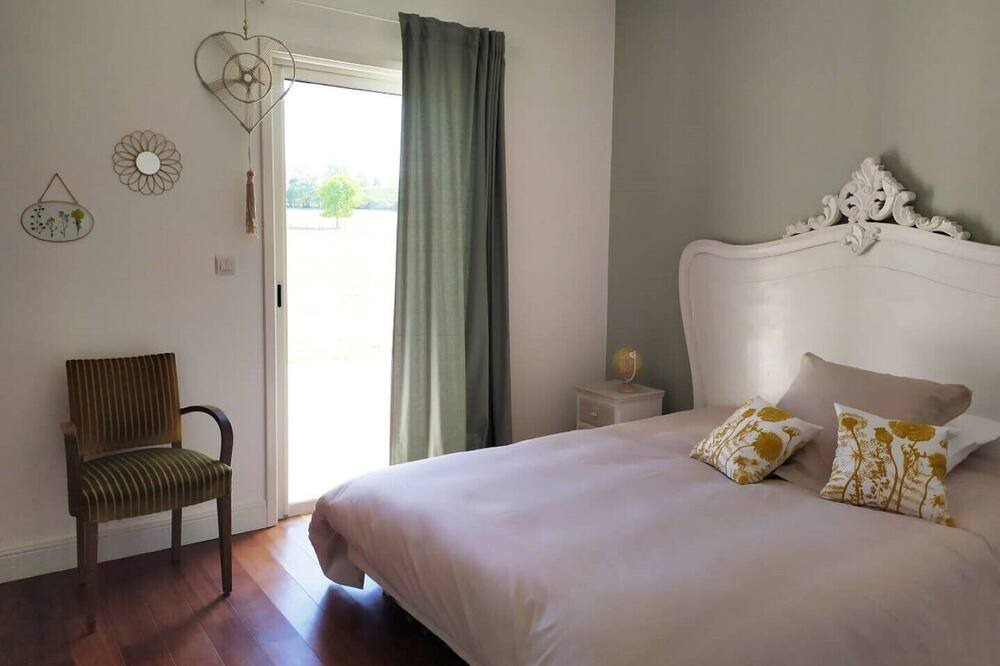 Photo of Bedroom in Saint-Savin