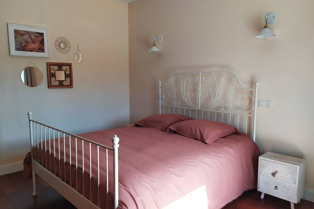 Photo of Bedroom in Saint-Savin
