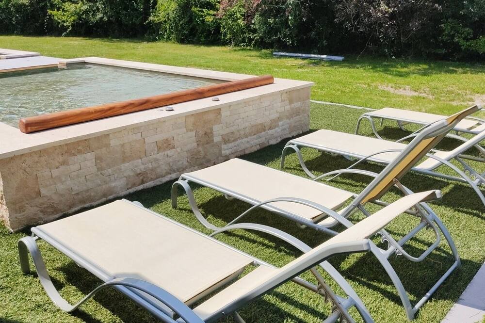 Photo of Outdoor in Saint-Savin