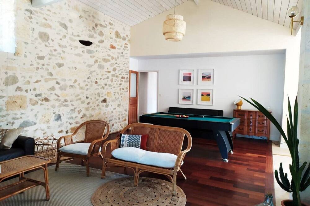 Photo of Livingroom in Saint-Savin