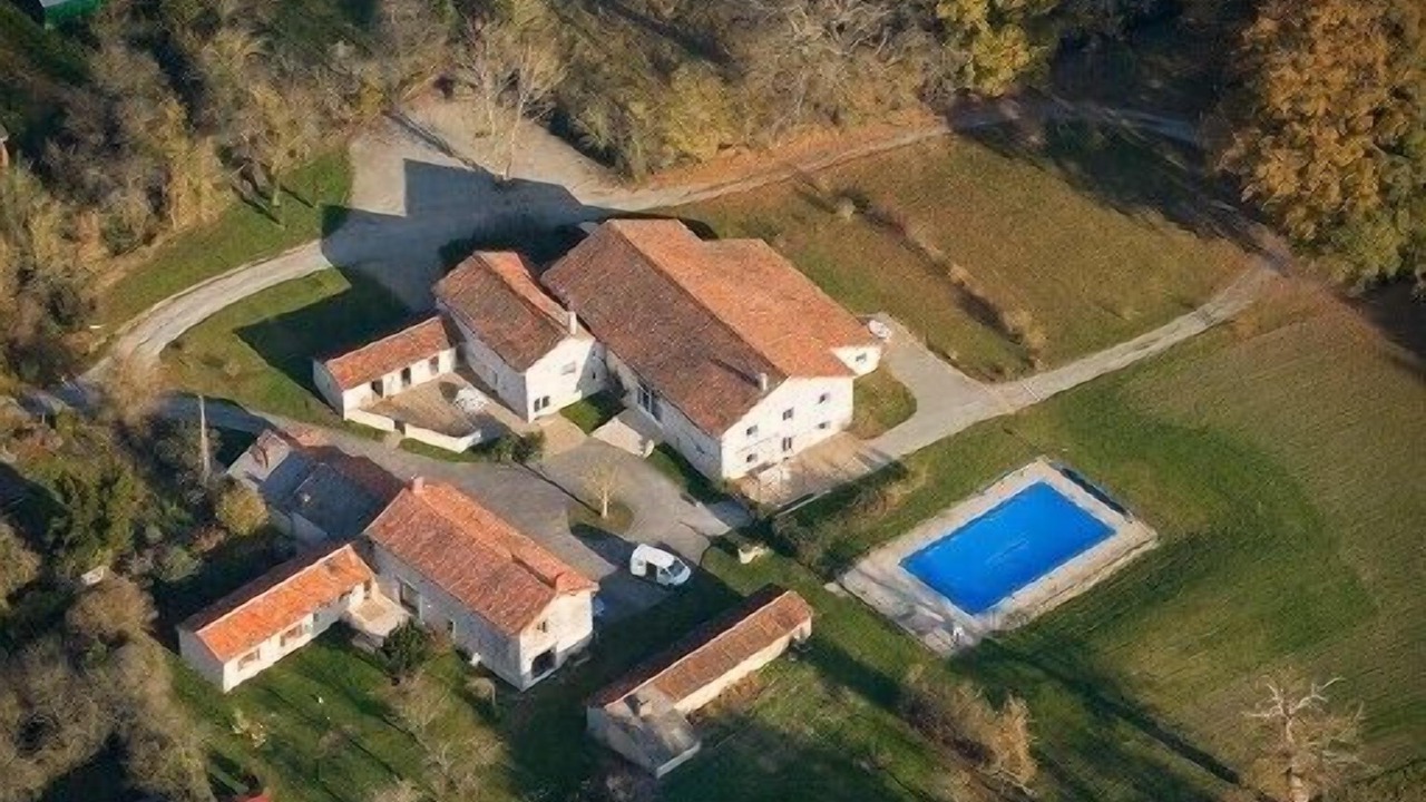 Photo of Outdoor in Usson-du-Poitou