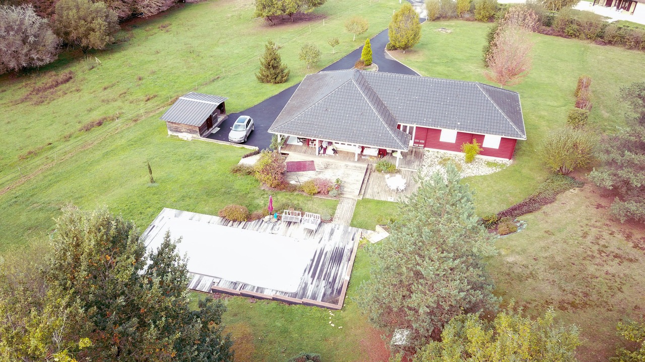 Photo of Outdoor in Larche