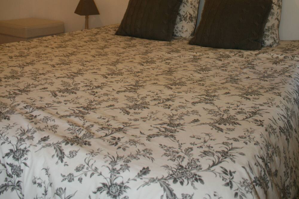 Photo of Bedroom in Surin