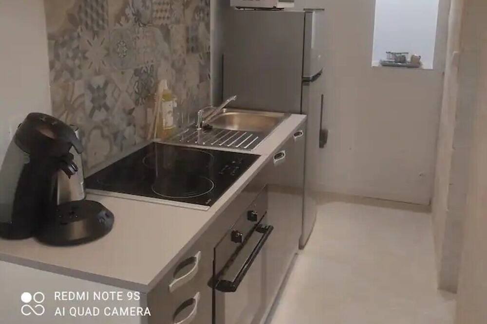 Photo of Kitchen in Barsac