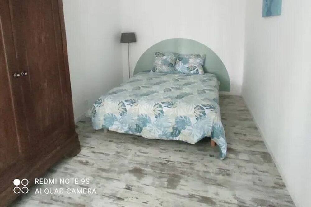 Photo of Bedroom in Barsac