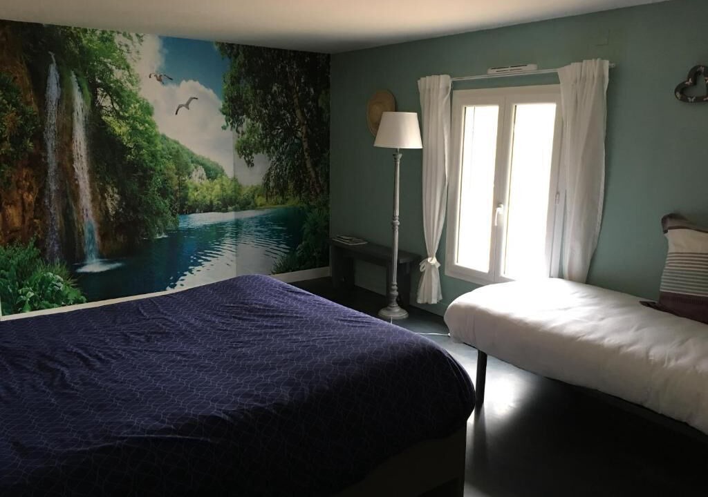 Photo of Bedroom in Saint-Martial-de-Valette